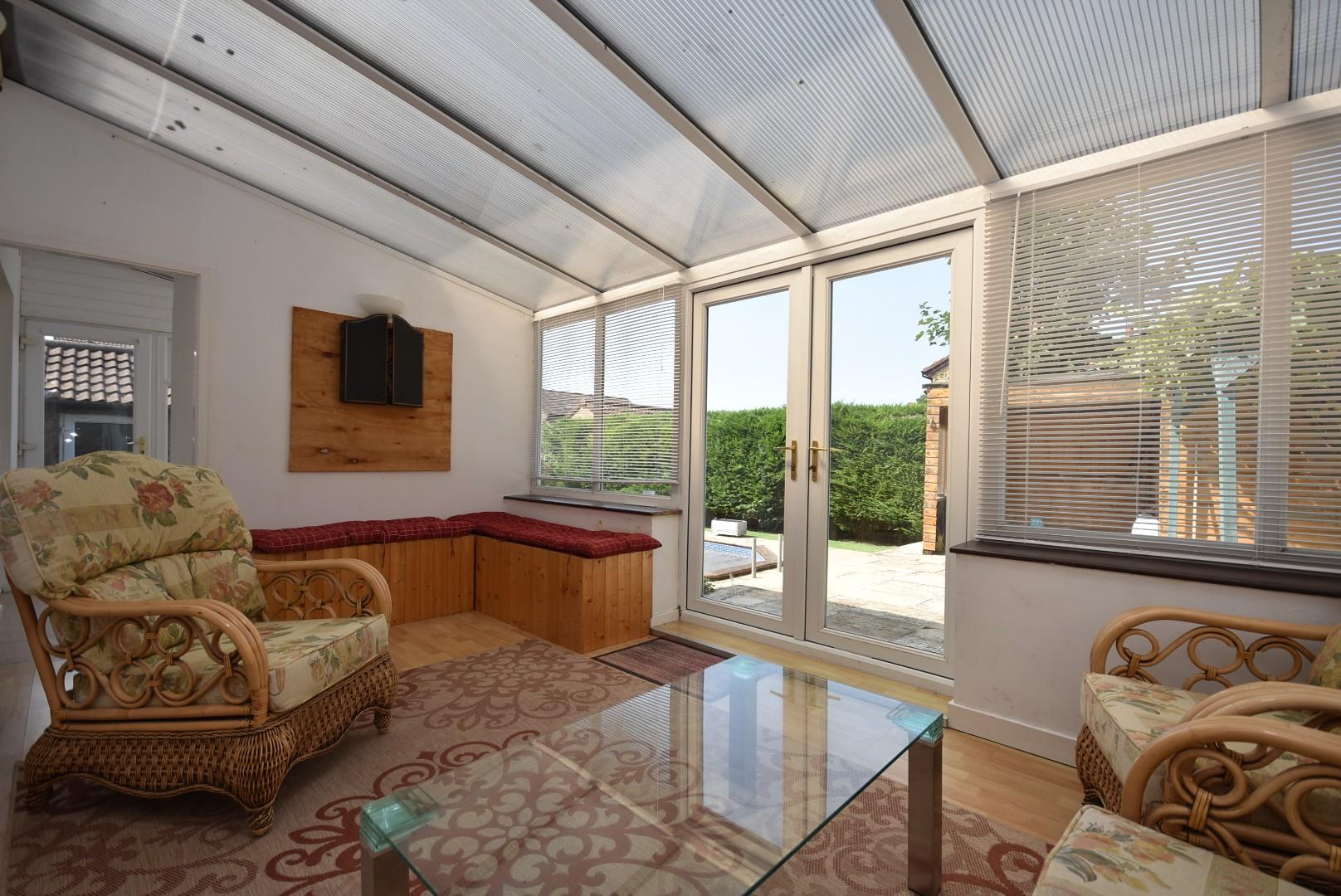 12, Elworthy Close Sully, Penarth, CF64 5TT